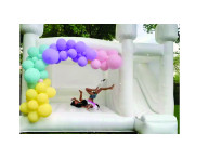 Castelo Inflável Branco para Festas, Eventos e Recreação – 4x4 m